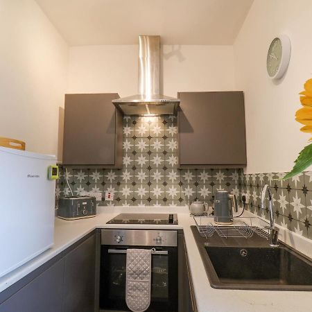 Apartament Book House Whitby Zewnętrze zdjęcie