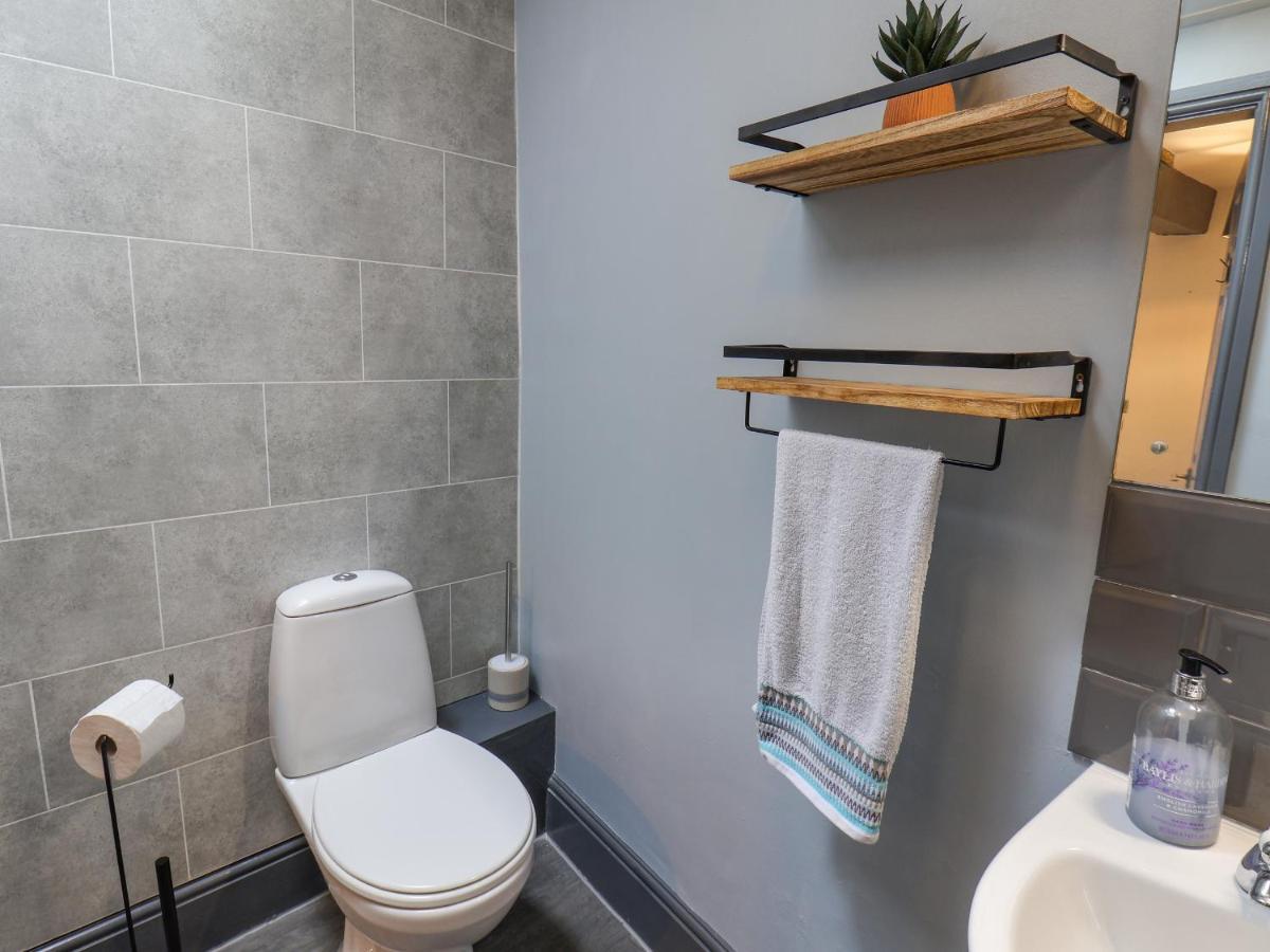 Apartament Book House Whitby Zewnętrze zdjęcie