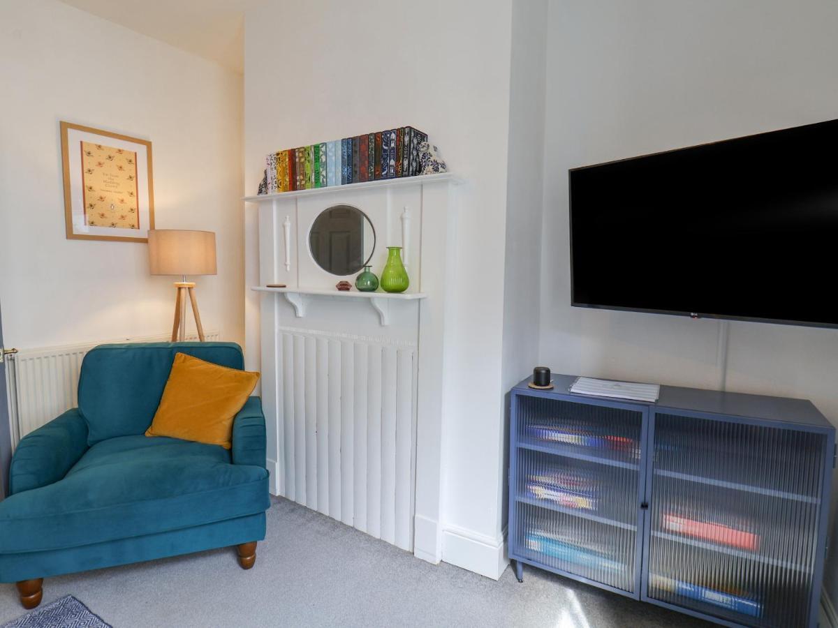 Apartament Book House Whitby Zewnętrze zdjęcie