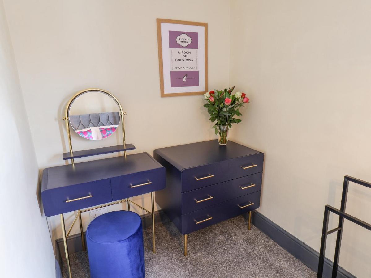 Apartament Book House Whitby Zewnętrze zdjęcie