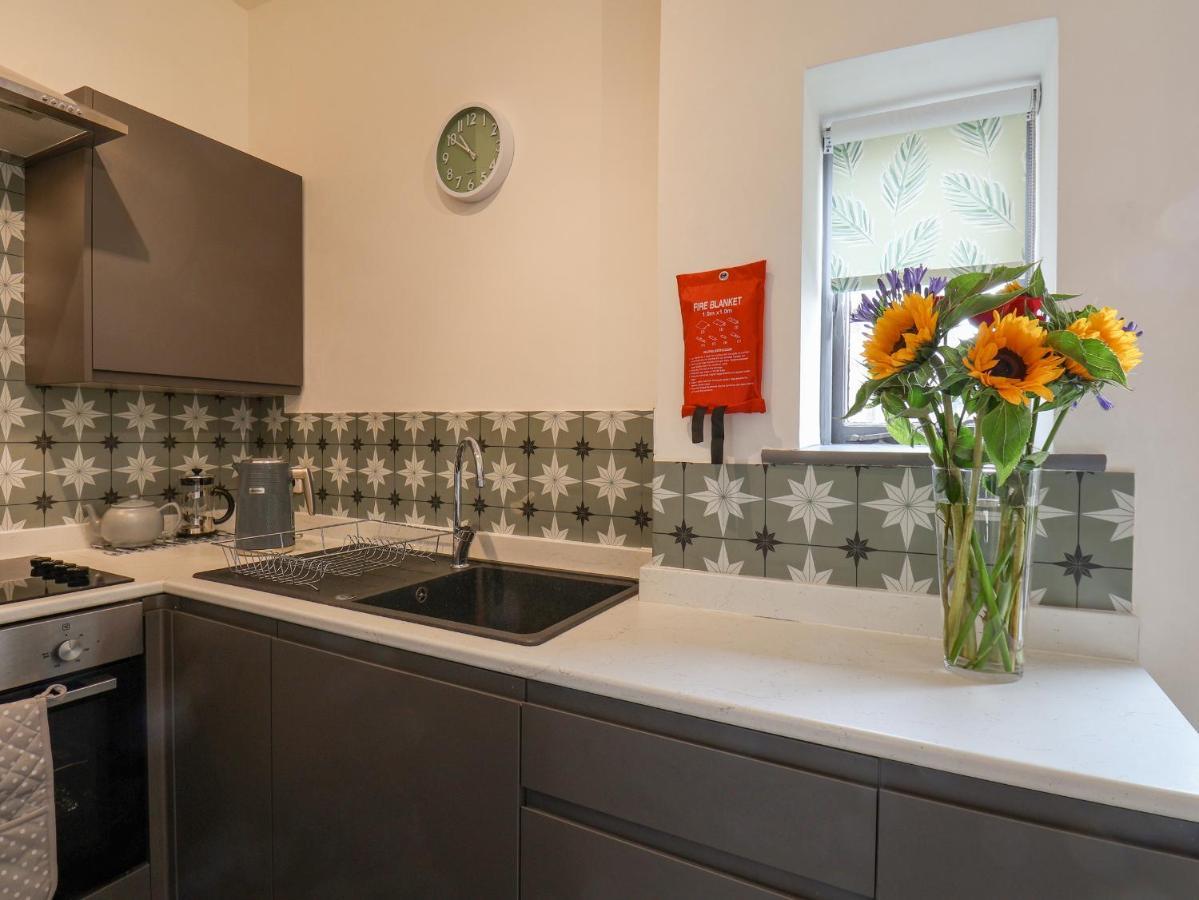 Apartament Book House Whitby Zewnętrze zdjęcie